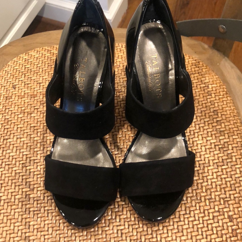 Talbots Black Suede shoes size 6